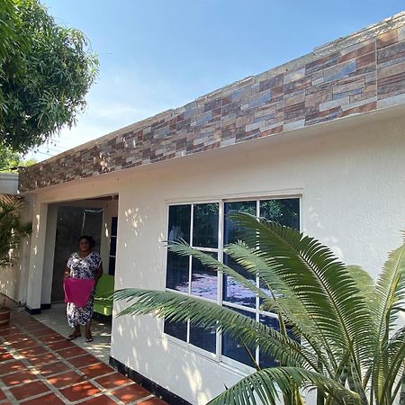 Casa Vecina Hostal Santa Marta  Eksteriør bilde